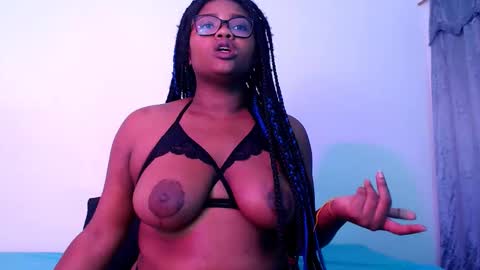 Snapshot of stacyhunterxxx chatting on 02/03/26, 04:21 STACY online show from 02/03/26, 04:21