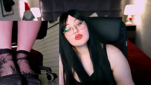Stasey online show from 05/25/26, 04:13