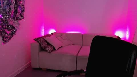 Stasey online show from 05/29/26, 04:05