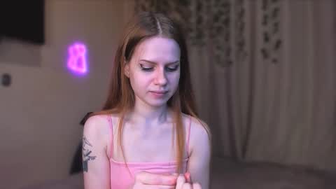 stacyloveforu online show from 10/28/25, 12:03