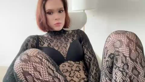 Snapshot of stacyluxxe chatting on 07/16/26, 08:53 Stacy online show from 07/16/26, 08:53