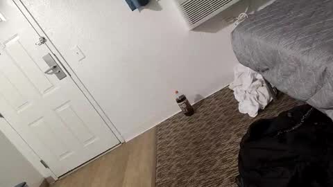 Straightupdownbad online show from 02/15/26, 06:32