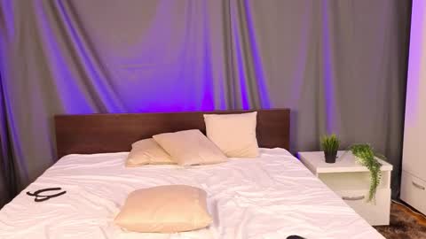 Madison online show from 10/18/25, 04:15