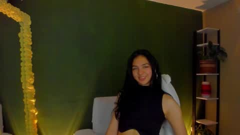 Snapshot of star_sub1 chatting on 10/24/25, 10:06 star_sub1 online show from 10/24/25, 10:06