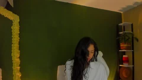 Snapshot of star_sub1 chatting on 11/15/25, 11:54 star_sub1 online show from 11/15/25, 11:54