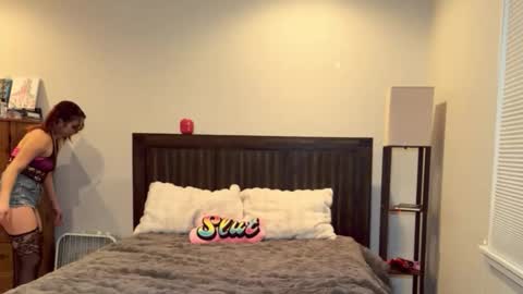 Snapshot of stara_dreams chatting on 03/17/26, 05:11 Stara Winters online show from 03/17/26, 05:11