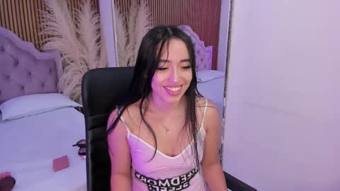 Snapshot of starbutterflyy_ chatting on 02/02/26, 05:39 STAR online show from 02/02/26, 05:39