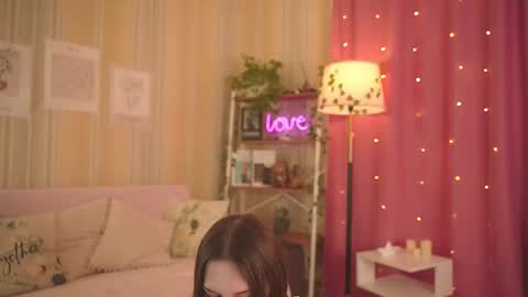 Snapshot of starfromsky chatting on 02/27/26, 12:05 Chloe online show from 02/27/26, 12:05