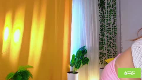 Nina online show from 06/22/26, 02:57