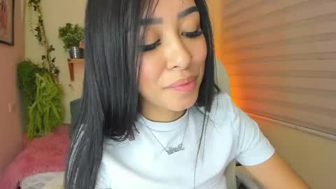 Snapshot of starlie_ chatting on 01/29/25, 03:33 Alisson online show from 01/29/25, 03:33