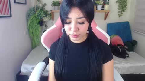 Snapshot of starlie_ chatting on 01/16/26, 11:31 Alisson online show from 01/16/26, 11:31