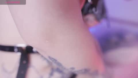 Yoko online show from 03/02/26, 06:59