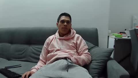 Snapshot of steban_jyj chatting on 11/09/25, 03:16 Katalleya and Steban online show from 11/09/25, 03:16