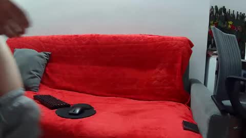 Snapshot of steban_jyj chatting on 04/07/26, 03:40 Katalleya and Steban online show from 04/07/26, 03:40
