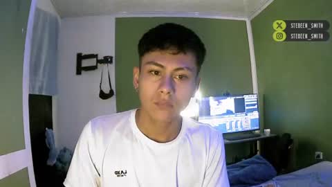 Snapshot of stebeen_smith chatting on 07/27/26, 11:28 stebeen smith online show from 07/27/26, 11:28