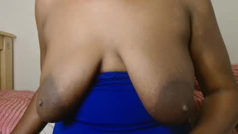 Snapshot of stecy65 chatting on 02/05/26, 11:37 cici online show from 02/05/26, 11:37