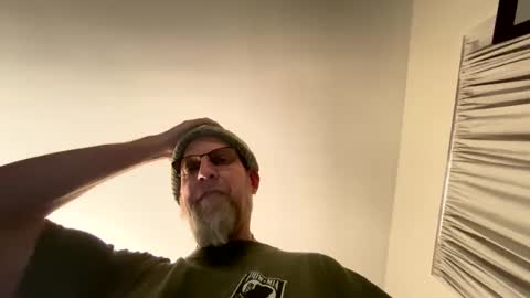 Snapshot of steel259373 chatting on 12/10/24, 08:05 steel259373 online show from 12/10/24, 08:05