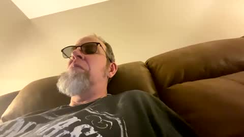 Snapshot of steel259373 chatting on 09/20/25, 11:06 steel259373 online show from 09/20/25, 11:06