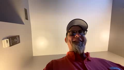 Snapshot of steel259373 chatting on 10/01/25, 12:00 steel259373 online show from 10/01/25, 12:00