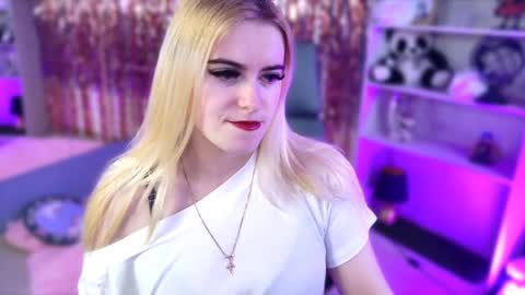 stef_nicks online show from 04/07/26, 09:10