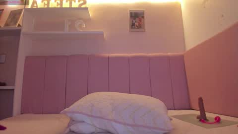 Snapshot of stefaagomez chatting on 03/22/26, 12:08 Stefa Gomez online show from 03/22/26, 12:08
