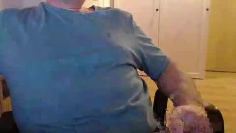 Snapshot of stefan2580 chatting on 01/09/25, 07:08 Stefan online show from 01/09/25, 07:08