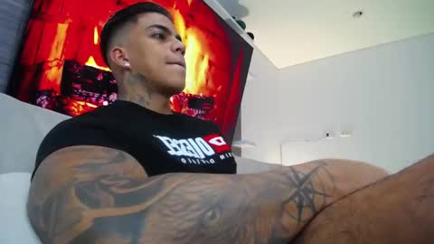 Snapshot of stefan_macallan chatting on 02/13/26, 03:02 Macallan online show from 02/13/26, 03:02