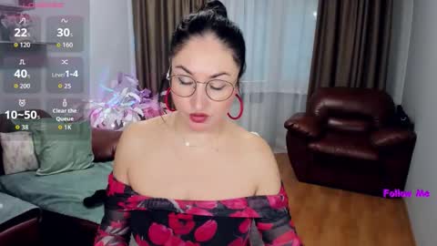 StefanaWinter online show from 04/30/26, 11:05