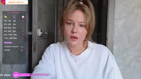 Snapshot of stefanie_collins chatting on 07/27/26, 07:26 Stefanie online show from 07/27/26, 07:26