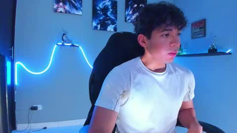 Snapshot of stefann_salvatore chatting on 02/07/26, 10:41 Stefann Salvatore online show from 02/07/26, 10:41