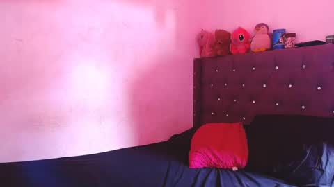 stefanny beautiful online show from 03/04/25, 02:42