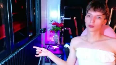 Snapshot of stefany_piink chatting on 05/04/26, 12:34 stefany piink online show from 05/04/26, 12:34