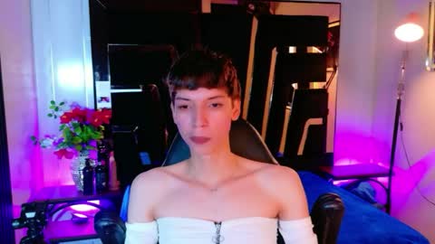 Snapshot of stefany_piink chatting on 05/06/26, 12:43 stefany piink online show from 05/06/26, 12:43