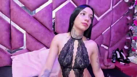 Snapshot of stefanysweett chatting on 05/10/26, 04:17 stefanysweett online show from 05/10/26, 04:17