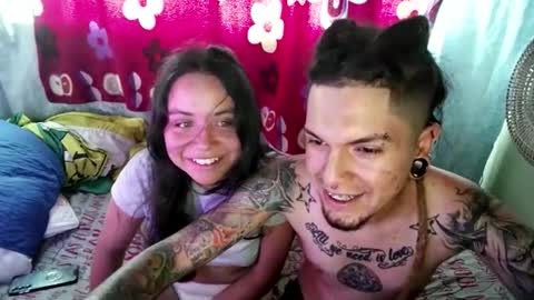 Snapshot of steffandjoshh420 chatting on 01/09/26, 09:27 steffandjoshh420 online show from 01/09/26, 09:27