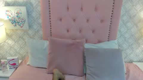 Snapshot of steffany_palmer chatting on 10/09/25, 12:14 online show from 10/09/25, 12:14