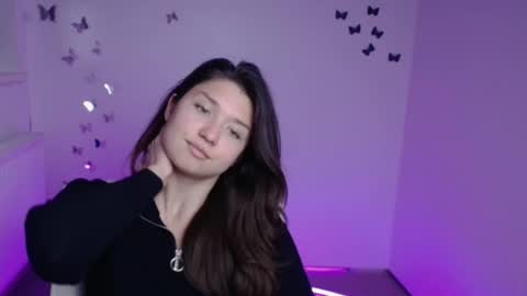 Steffi online show from 10/05/25, 05:44