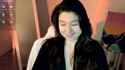 Snapshot of steffi_xo chatting on 02/03/26, 10:04 Steffi online show from 02/03/26, 10:04