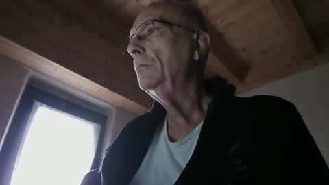 Snapshot of stefi444466 chatting on 03/17/26, 05:55 stefi444466 online show from 03/17/26, 05:55