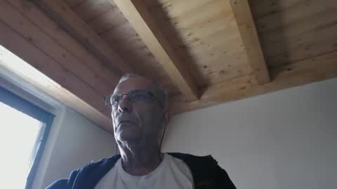 Snapshot of stefi444466 chatting on 03/31/26, 07:09 stefi444466 online show from 03/31/26, 07:09
