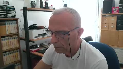 Snapshot of stefi444466 chatting on 04/17/26, 09:45 stefi444466 online show from 04/17/26, 09:45
