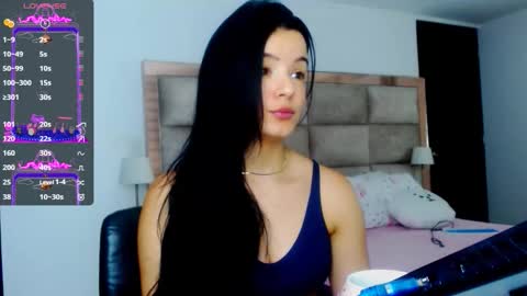 Snapshot of stefy810675 chatting on 01/13/26, 12:27 Stefany online show from 01/13/26, 12:27