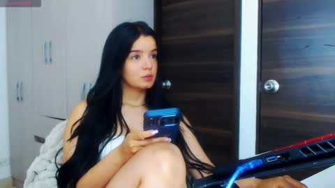 Snapshot of stefy810675 chatting on 03/02/26, 04:03 Stefany online show from 03/02/26, 04:03