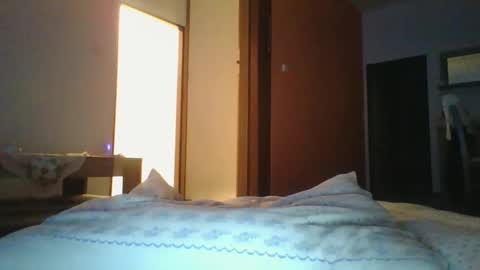 Snapshot of steki038434 chatting on 01/11/26, 06:35 steki038434 online show from 01/11/26, 06:35