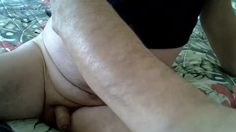 Snapshot of stel7621 chatting on 12/02/24, 01:46 Rocco-load online show from 12/02/24, 01:46