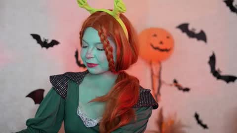 Stella online show from 10/27/25, 12:58