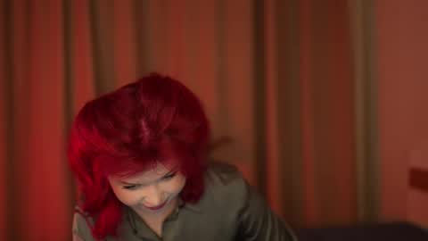 Stella online show from 11/06/25, 12:33