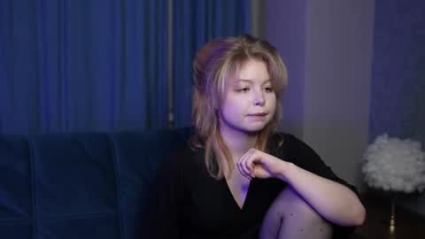 Stella online show from 03/03/26, 11:10