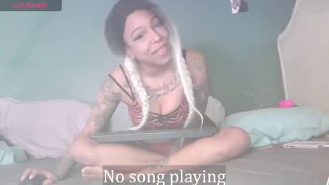 Snapshot of stella_clitella chatting on 01/10/26, 12:51 Stella Clitella online show from 01/10/26, 12:51