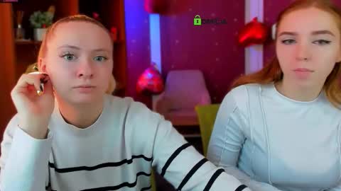 stella_flower online show from 02/11/26, 12:21